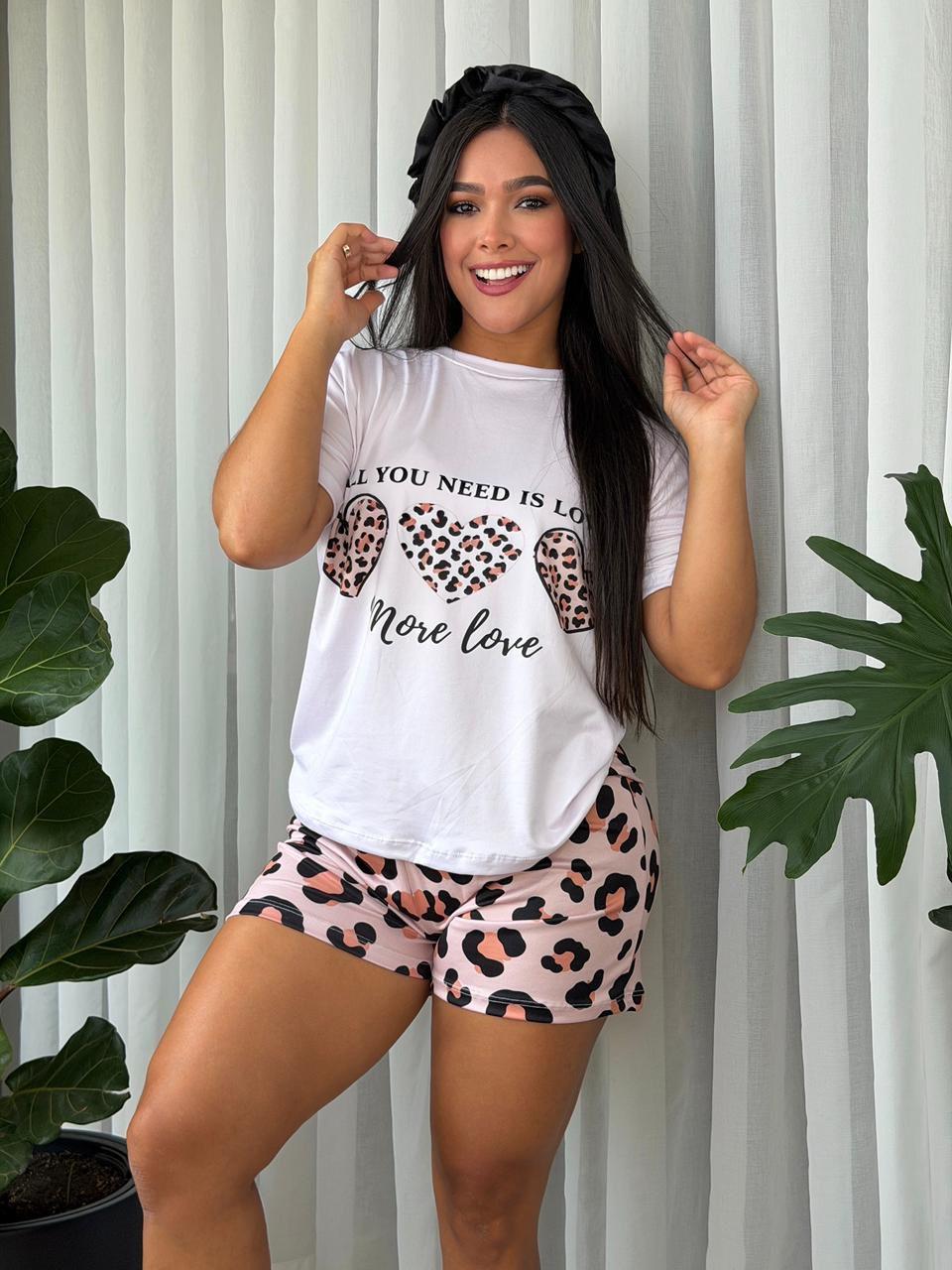 Pijama Short Camiseta Minnie Animal Print