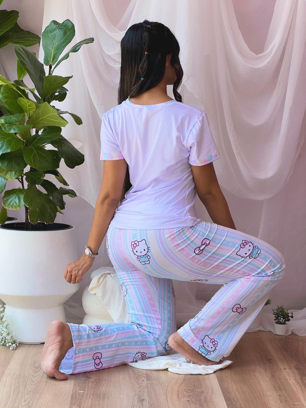 Pijama Pantalón Camiseta Hello Kitty Corazones